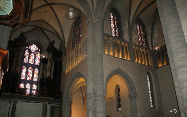 OLV kerk interieur